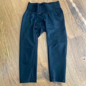 BCG Boys' Compression Training 3/4-Length Tights